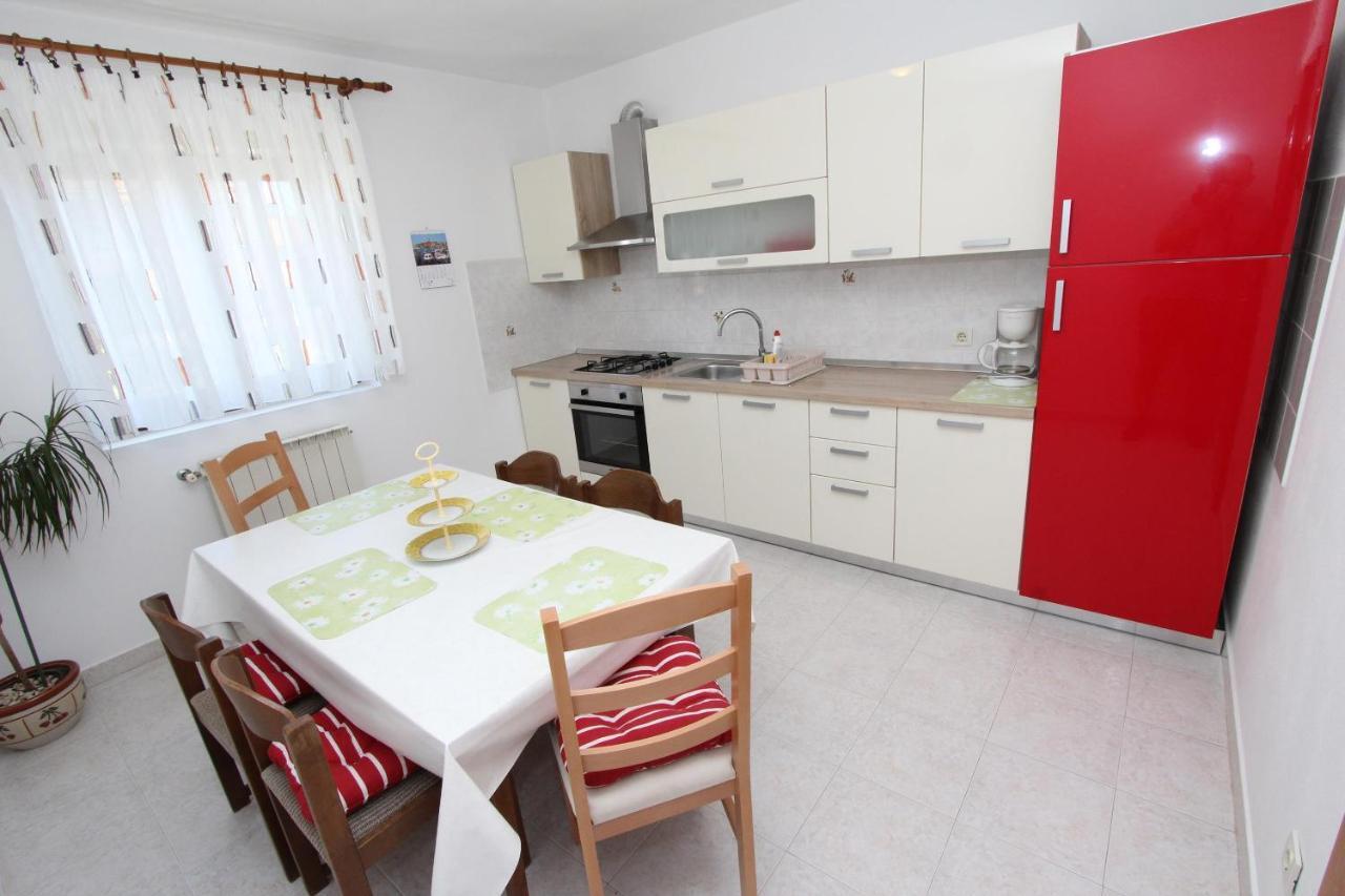 Apartments Denise 로비니 외부 사진