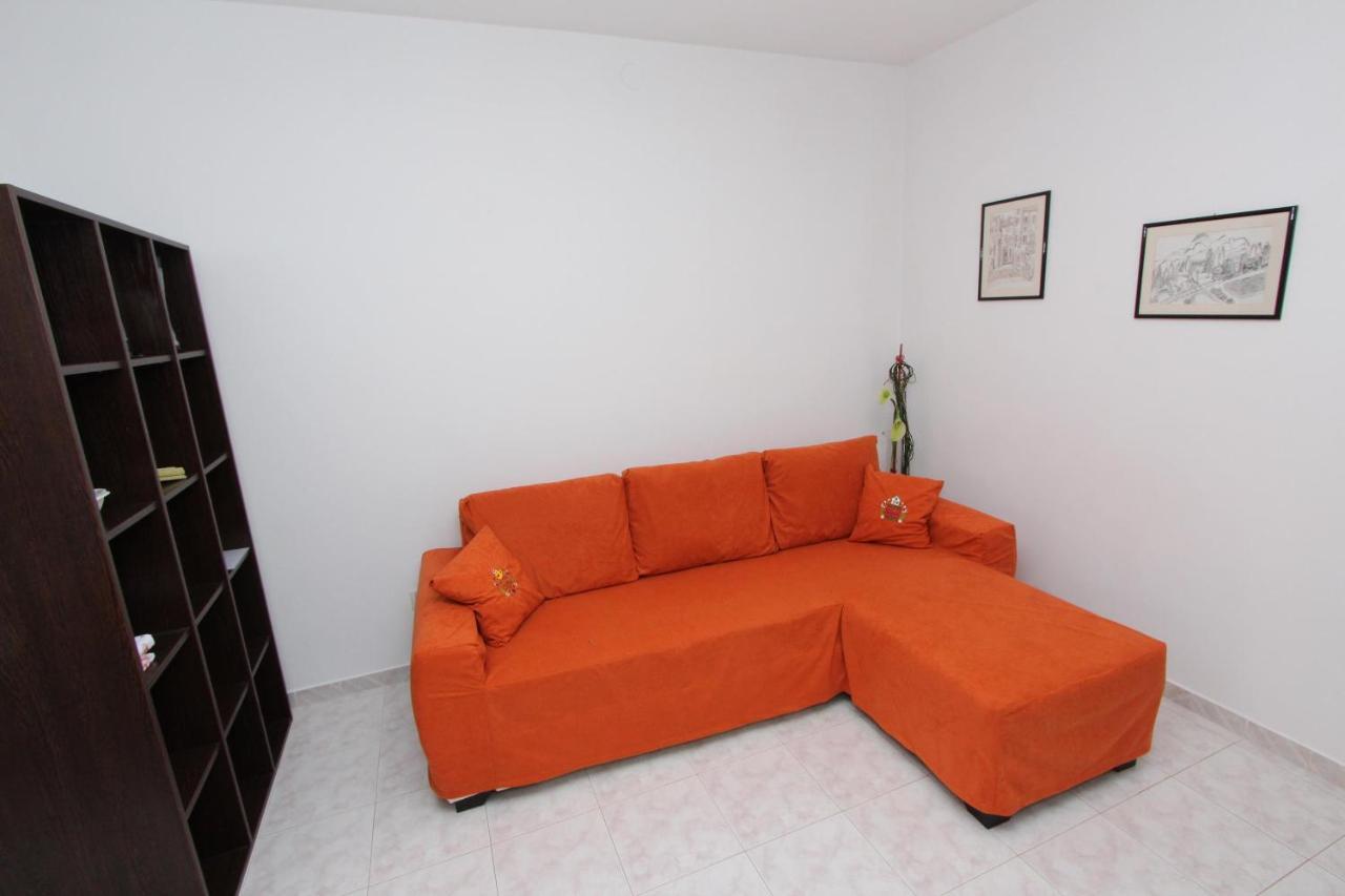 Apartments Denise 로비니 외부 사진